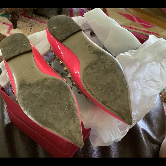 Valentino Rockstud Flats - Picture 6 of 10